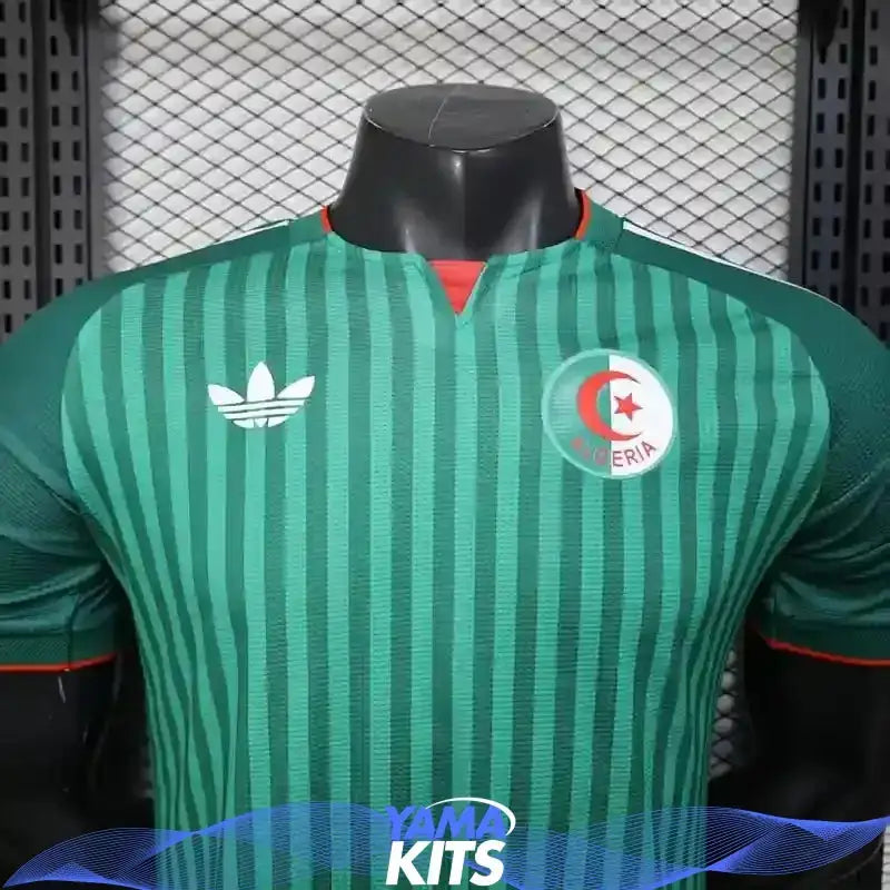 MAILLOT ALGERIE EXTÉRIEUR 2026/2027 Version Player YamaKits Foot