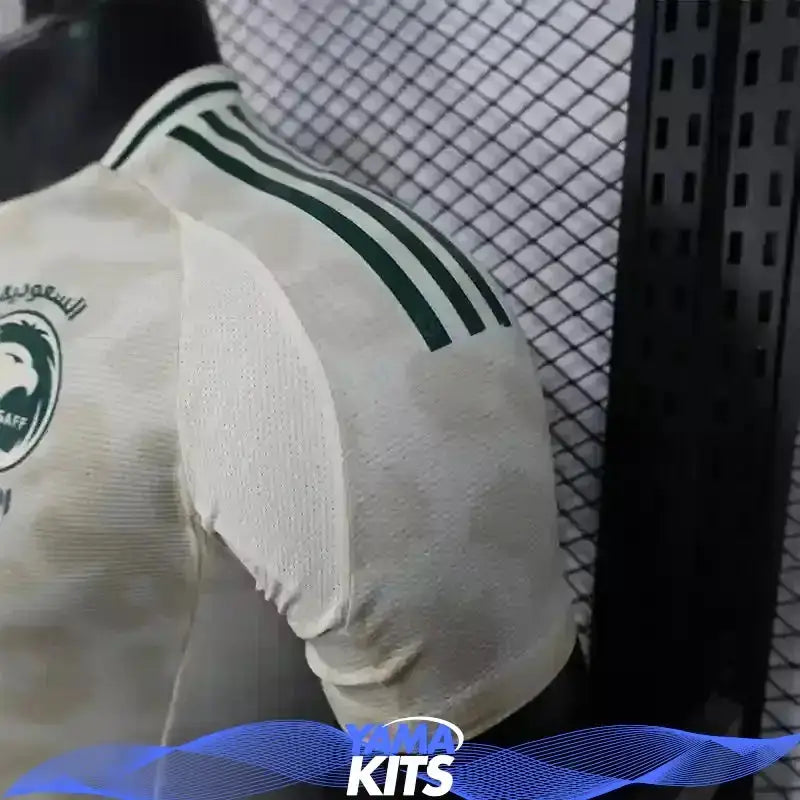 MAILLOT ARABIE SAOUDITE EXTÉRIEUR 2025/2026 Version Player YamaKits Foot