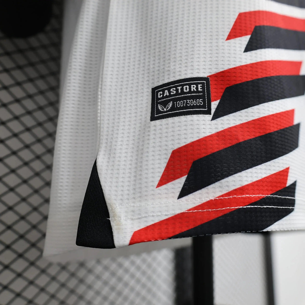 MAILLOT BAYER LEVERKUSEN EXTERIEUR 2023/2024 Version Player YamaKits Foot