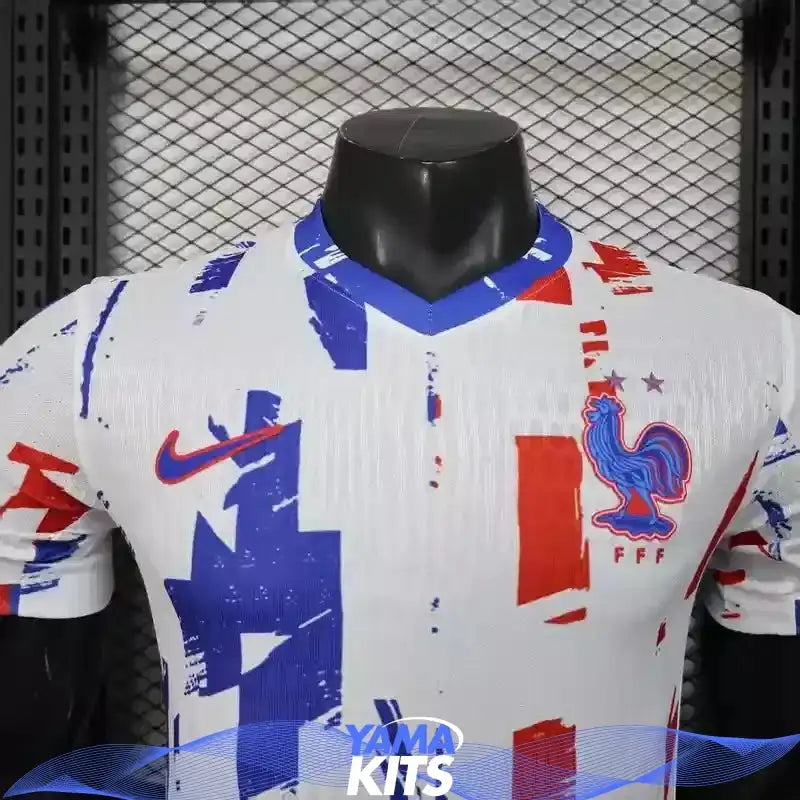 MAILLOT FRANCE CONCEPT "Bleu,blanc,rouge" 2026/2027 Version Player YamaKits Foot