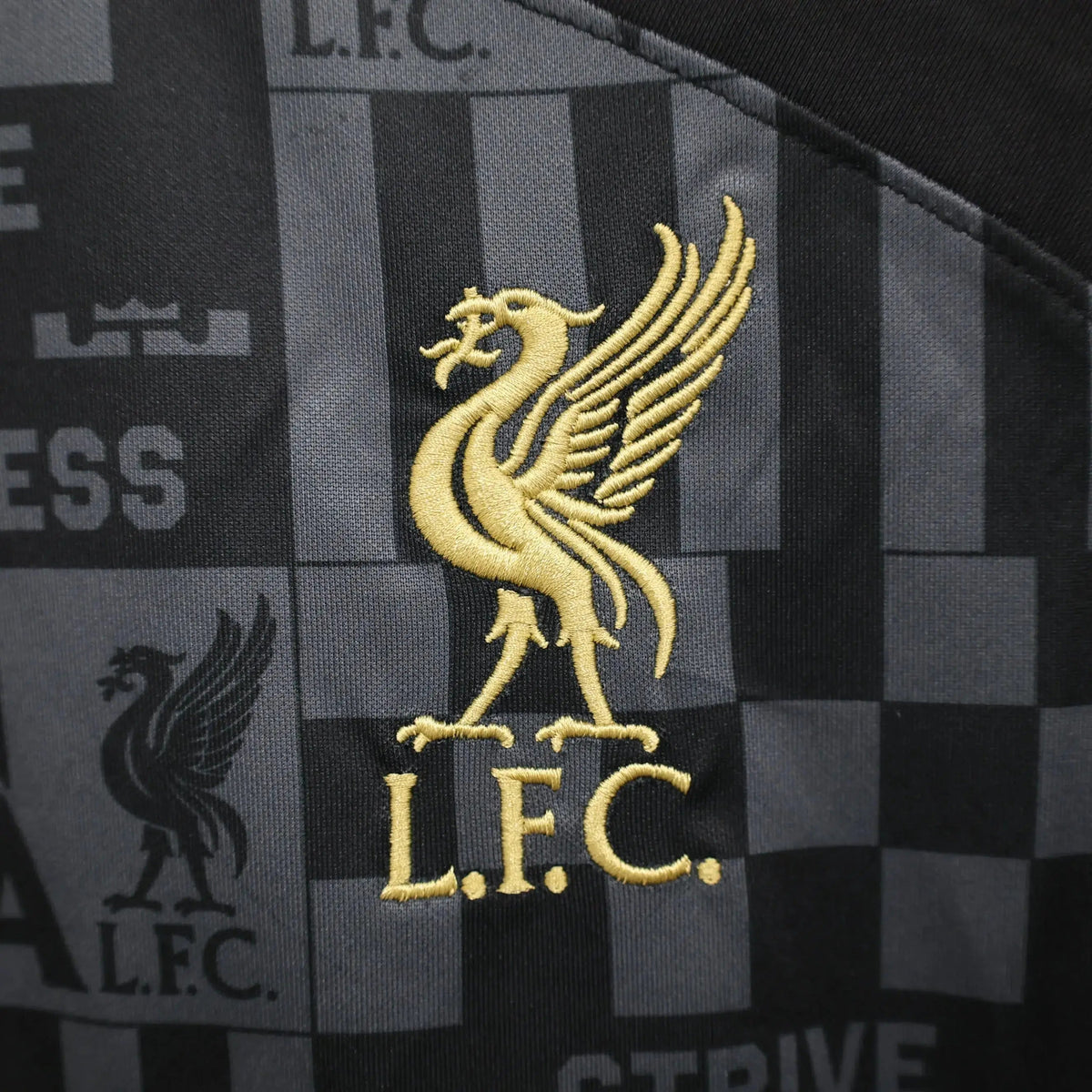 MAILLOT LIVERPOOL 2023/2024 YamaKits Foot