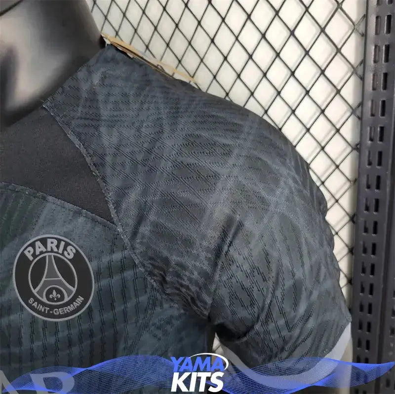 MAILLOT PARIS SG CONCEPT "Black" 2023/2024 Version Player YamaKits Foot