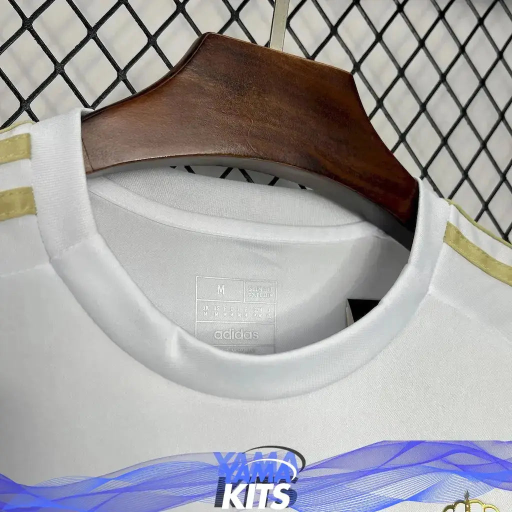 Maillot Al Nassr Third "Or,Blanc" 2024/2025 YamaKits Foot