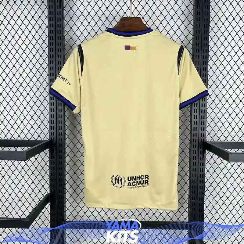 Maillot Barcelone extérieur "beige" 2025/2026 YamaKits Foot