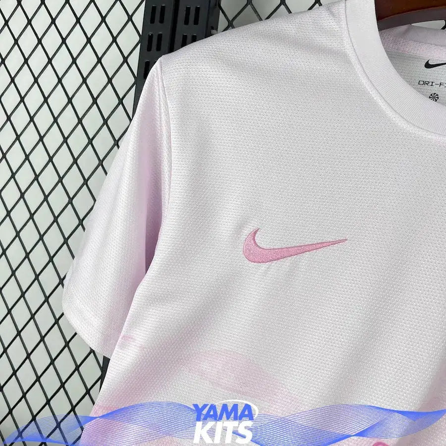 Maillot Brésil concept « Rose » 2025/2026 YamaKits Foot