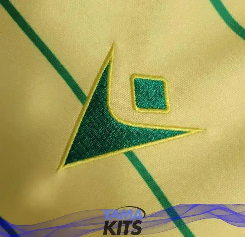Maillot FC Nantes 80ème Aniverssaire 2023/2024 YamaKits Foot