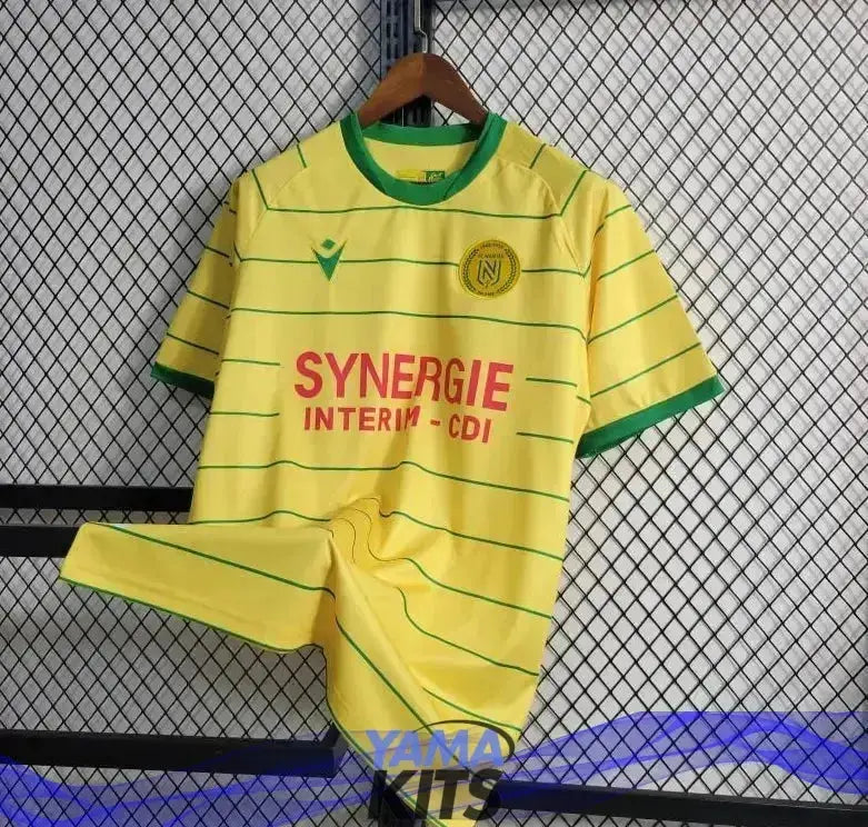 Maillot FC Nantes 80ème Aniverssaire 2023/2024 YamaKits Foot