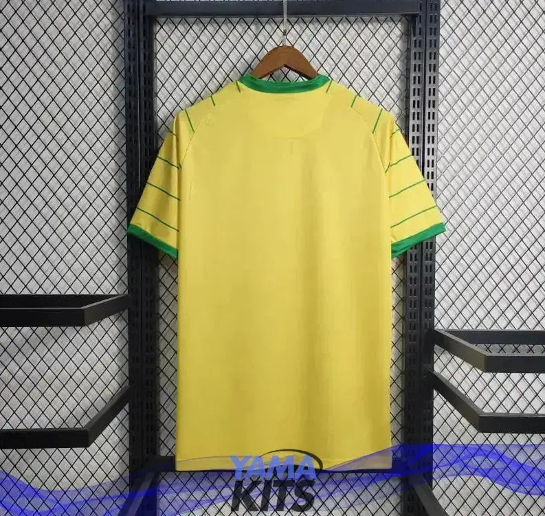 Maillot FC Nantes 80ème Aniverssaire 2023/2024 YamaKits Foot