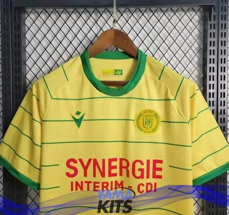 Maillot FC Nantes 80ème Aniverssaire 2023/2024 YamaKits Foot