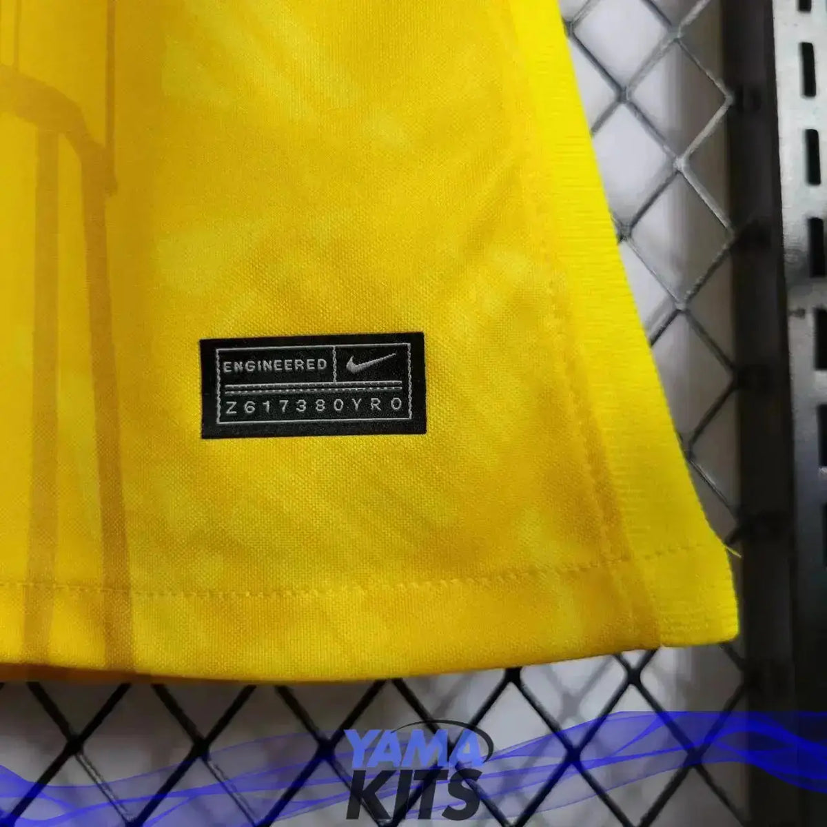 Maillot Femme du Brésil/Brazil Concept Jaune « Christ rédempteur » YamaKits Foot