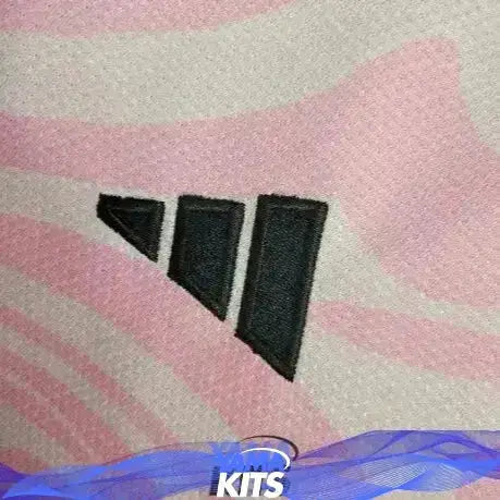 Maillot Flamengo Concept « Rose » 2023/2024 YamaKits Foot