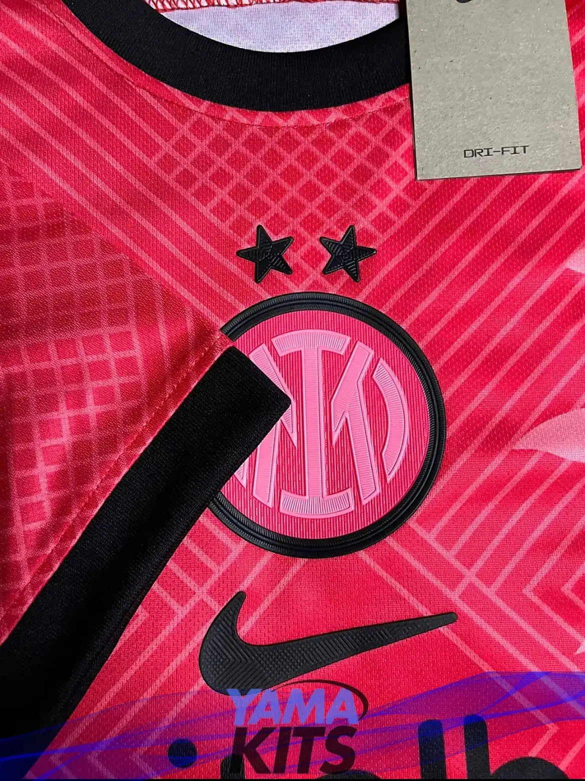 Maillot Inter Milan concept « rouge serpent » 2024/2025 YamaKits Foot