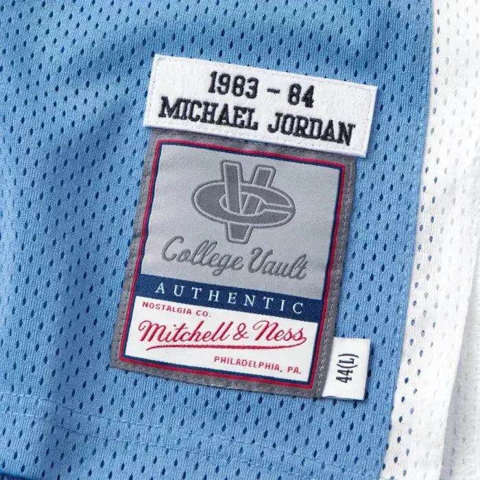 Maillot Michael Jordan University of North Carolina Bleu '83 - Mitchell & Ness YamaBasketball