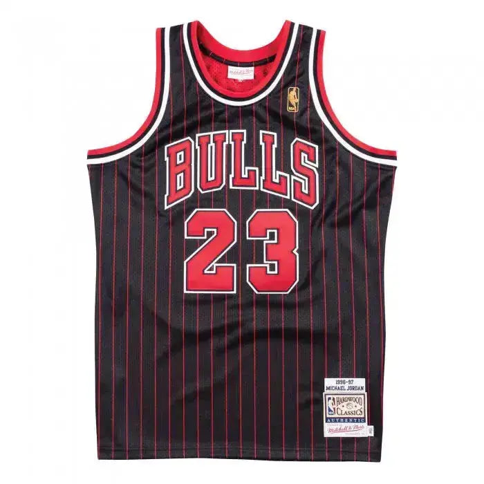 Maillot NBA Michael Jordan Chicago Bulls Noir 1996-97 Mitchell & Ness - Édition Alternate YamaBasketball