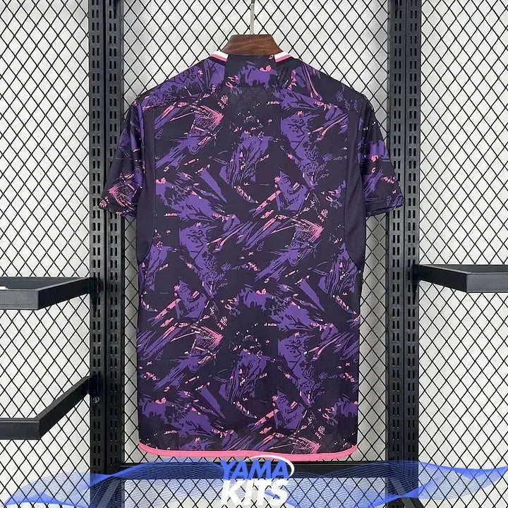 Maillot Real Madrid concept "Rose" 2024/2025 Yamakits
