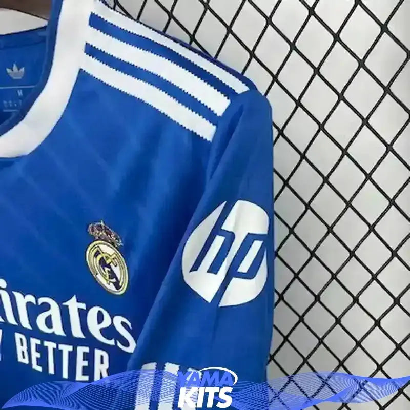 Maillot Real Madrid extérieur "bleu" manches longues 2025/2026 YamaKits Foot