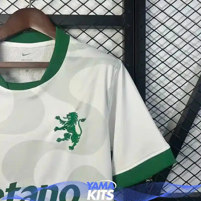Maillot Sporting extérieur Sporting Lisbonne 2025/2026 YamaKits Foot