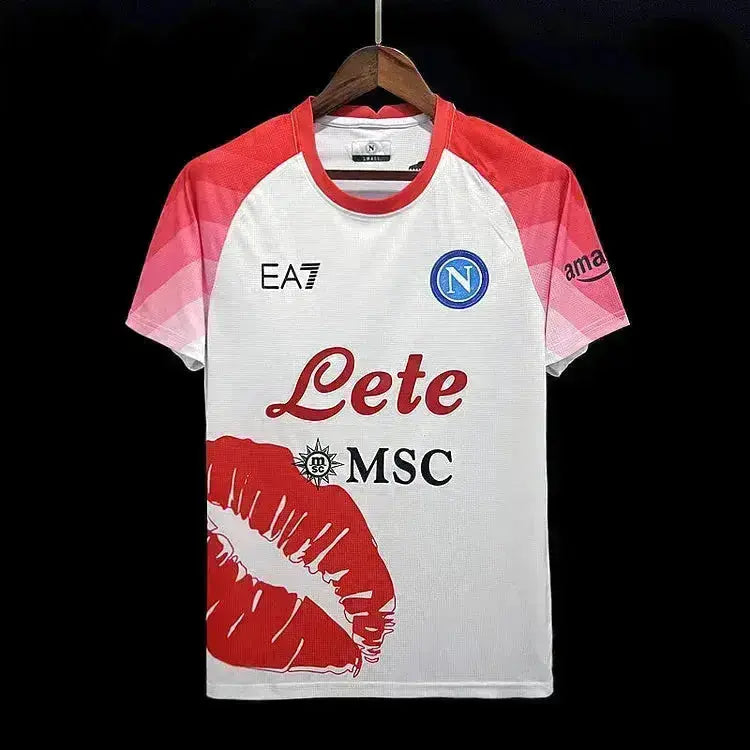 Maillot du Napoli Concept « Bisous » 2024/2025 YamaKits Foot
