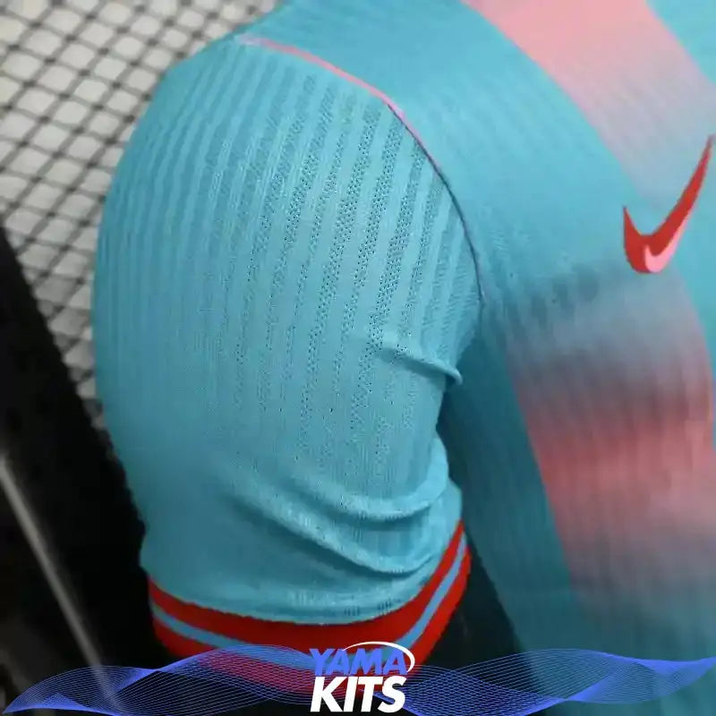 MAILLOT BARCELONE CONCEPT " Bleu, rose" 2025/2026 Version Player YamaKits Foot