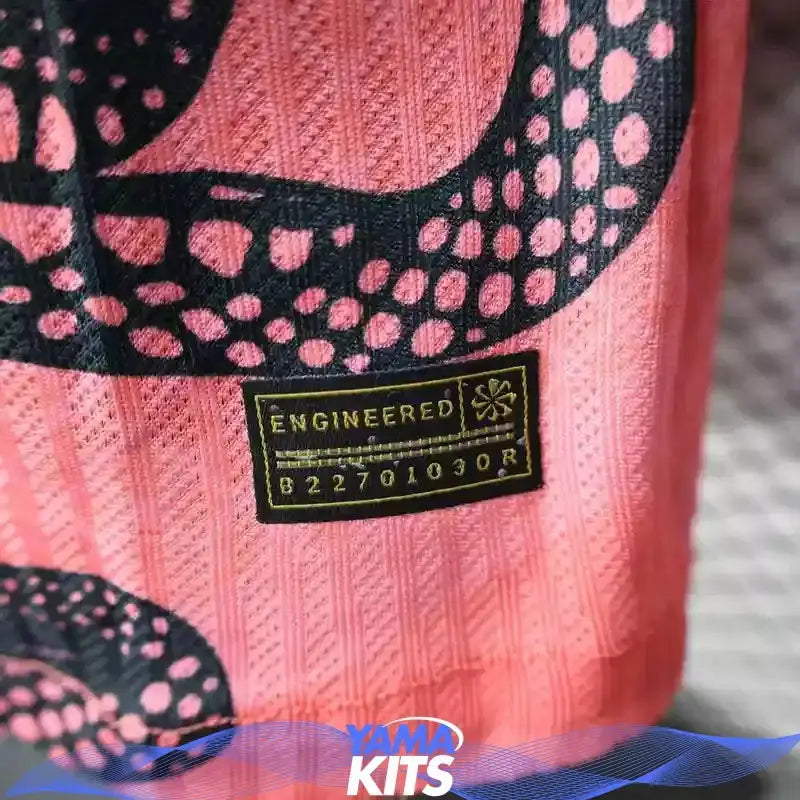 MAILLOT INTER MILAN CONCEPT "Rose" 2025/2026 Version Player YamaKits Foot