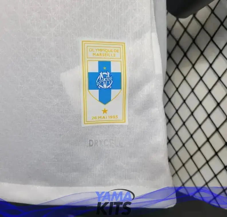 MAILLOT OLYMPIQUE DE MARSEILLE 30ÈME ANNIVERSAIRE Version Player YamaKits Foot