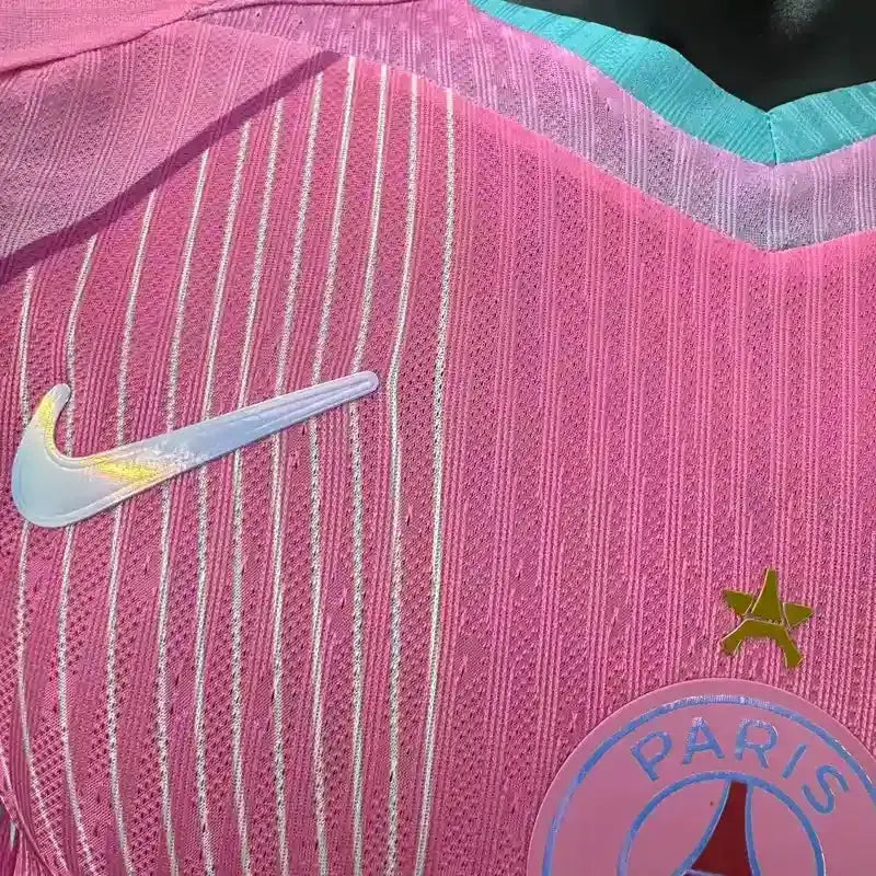 MAILLOT PARIS SG CONCEPT "Rose" 2025/2026 Version Player YamaKits Foot