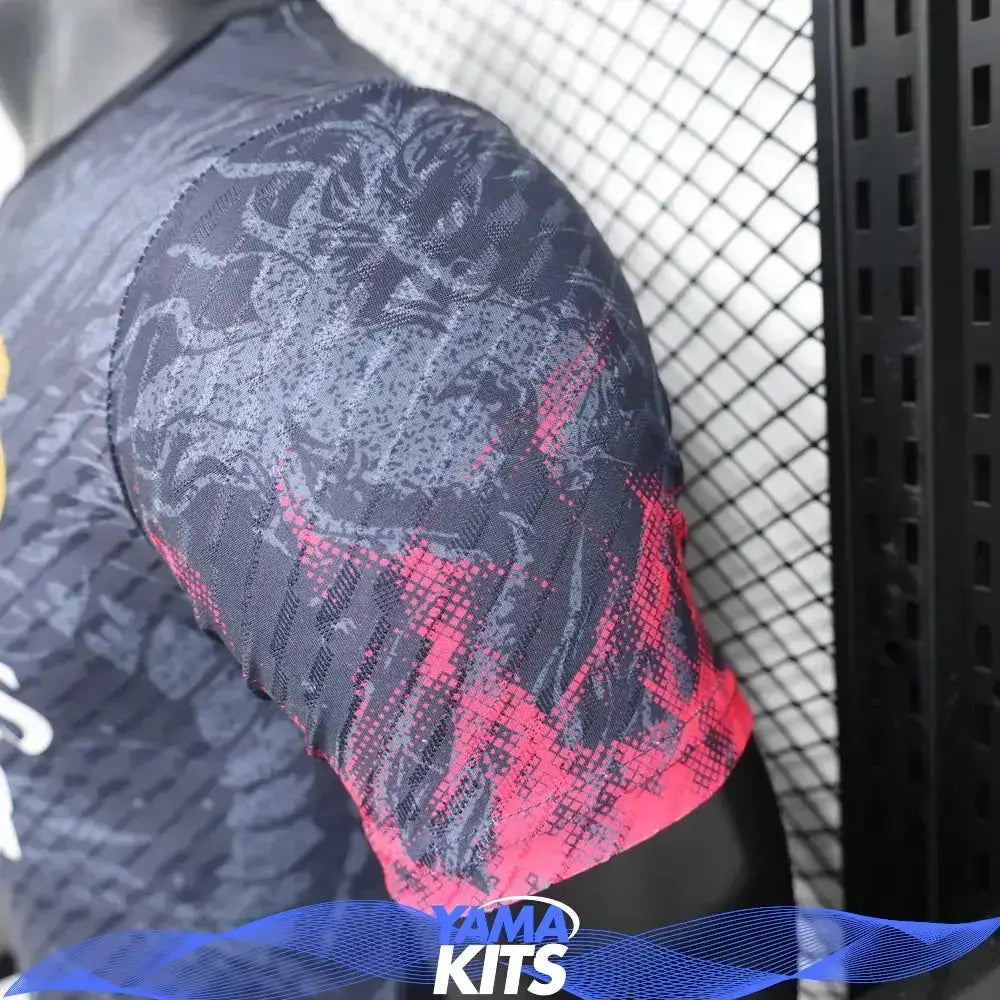 MAILLOT REAL MARDID CONCEPT "Dragon" 2024/2025 Version Player YamaKits Foot