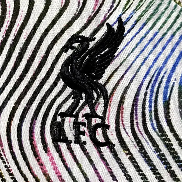 Maillot Liverpool extérieur "gris à Rayures" 2022/2023 YamaKits Foot