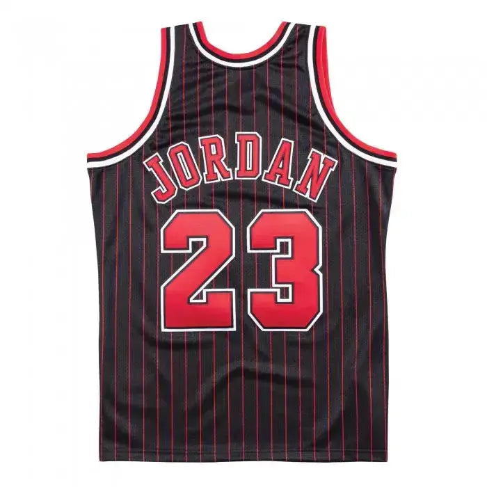 Maillot NBA Michael Jordan Chicago Bulls Noir 1996-97 Mitchell & Ness - Édition Alternate YamaBasketball
