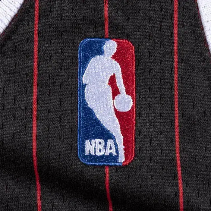 Maillot NBA Michael Jordan Chicago Bulls Noir à Rayures '95 Mitchell & Ness - Édition Road YamaBasketball
