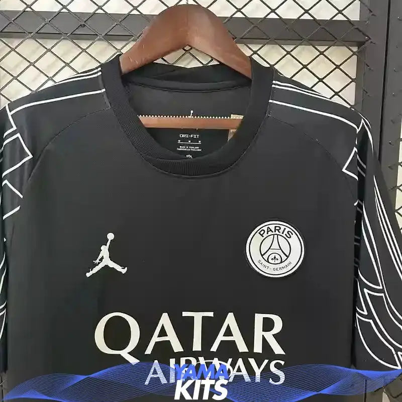 Maillot Paris SG concept "Jordan, noir" 2025/2026 YamaKits Foot