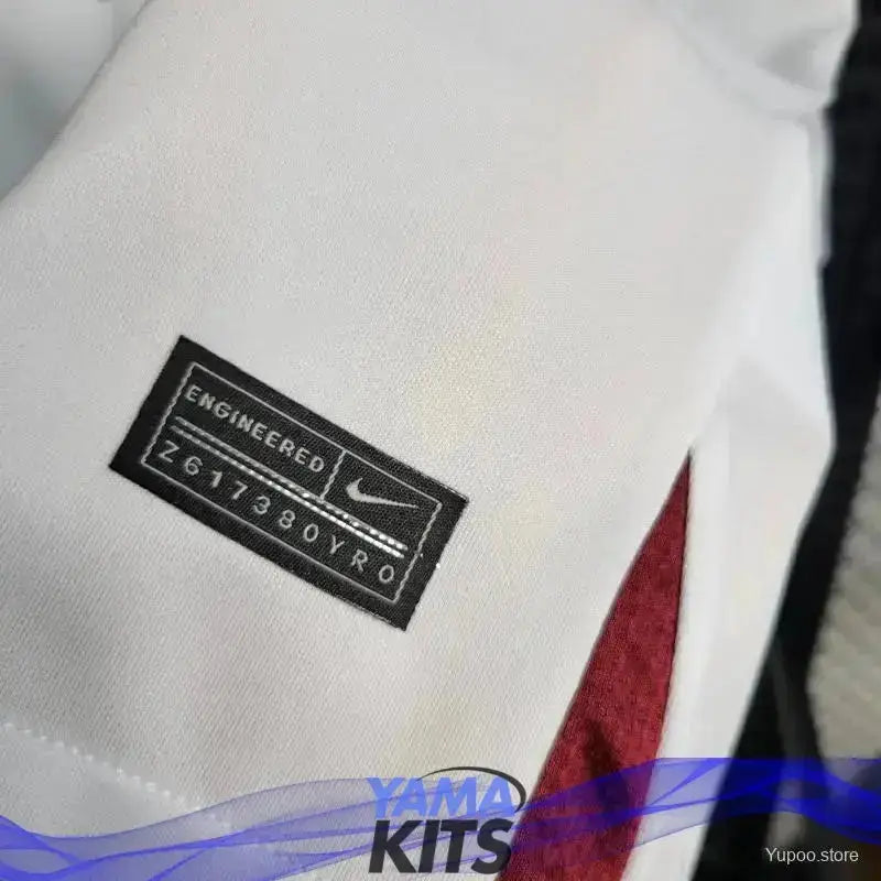 Maillot Paris Saint-Germain Entrainement "Blanc" 2023/2024 YamaKits Foot
