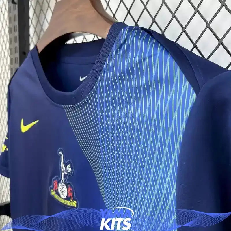 Maillot Tottenham d'avant-match 2025/2026 YamaKits Foot