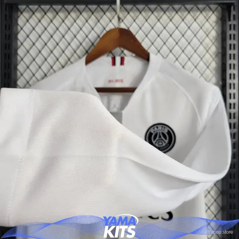 PSG White Long Sleeve 2018/19 Classic Shirtss