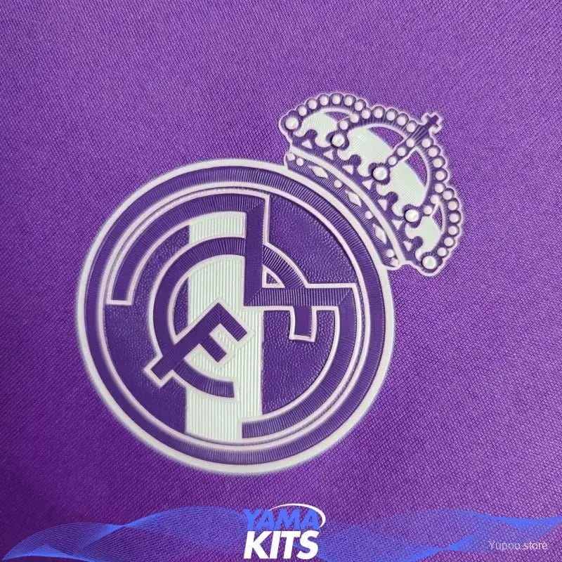 Real Madrid Away Long Sleeve 2016/17 Classic Shirtss